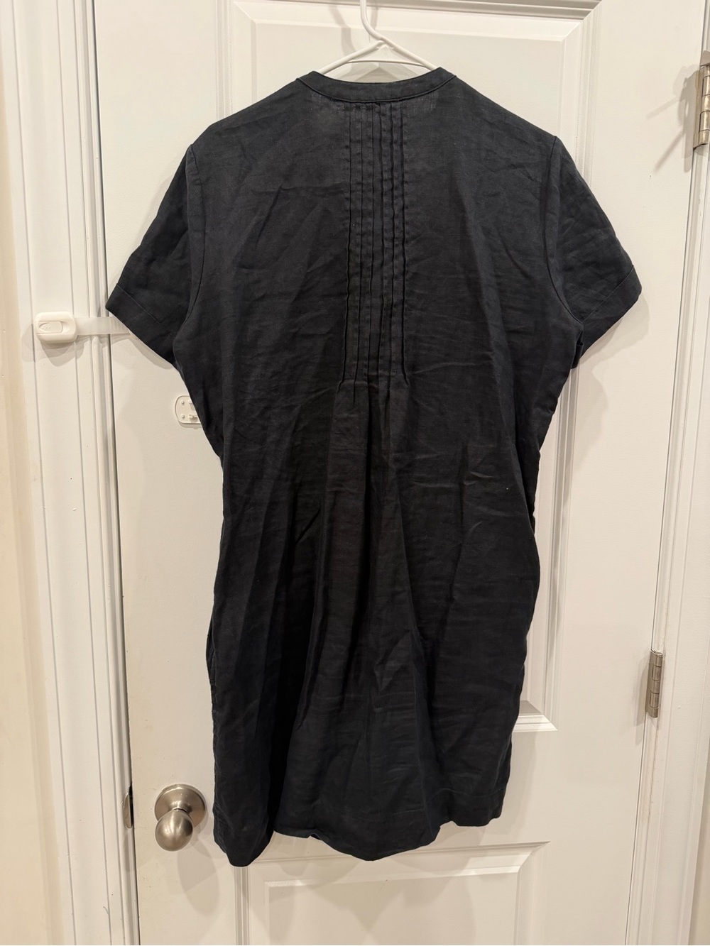 Quince Slate Gray Linen Pintuck Tunic View 3